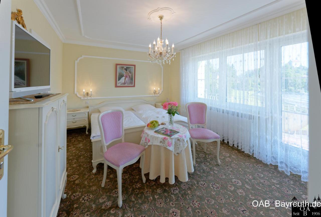 Hotel Garni Regina Gössweinstein Exterior foto