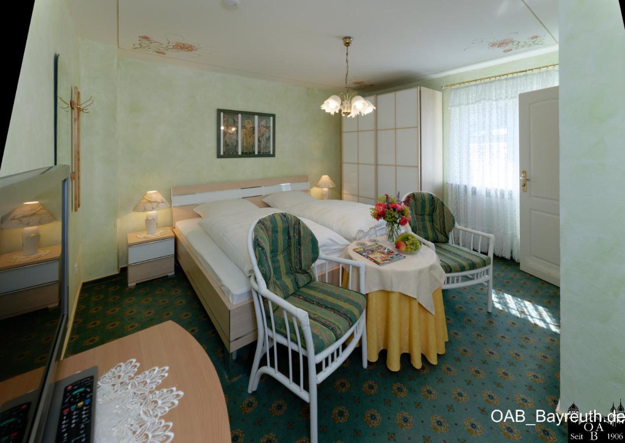 Hotel Garni Regina Gössweinstein Exterior foto