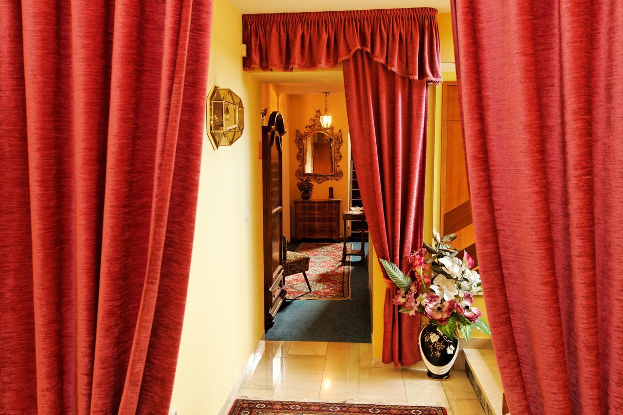 Hotel Garni Regina Gössweinstein Exterior foto