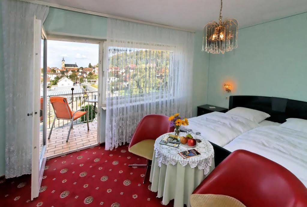 Hotel Garni Regina Gössweinstein Exterior foto